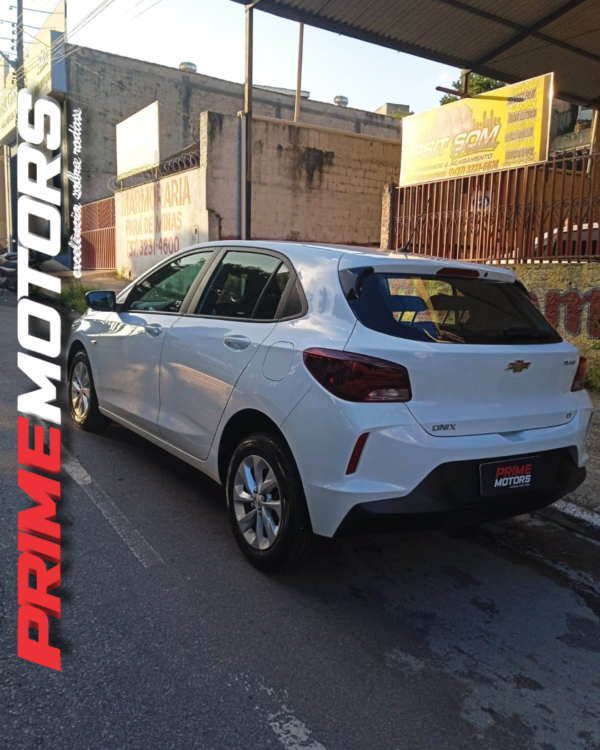 CHEVROLET ONIX TURBO AUT.  Ano 2023 - Image 6