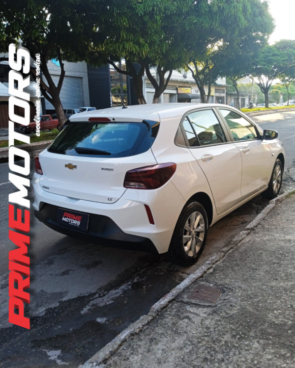 CHEVROLET ONIX TURBO AUT.  Ano 2023 - Image 5