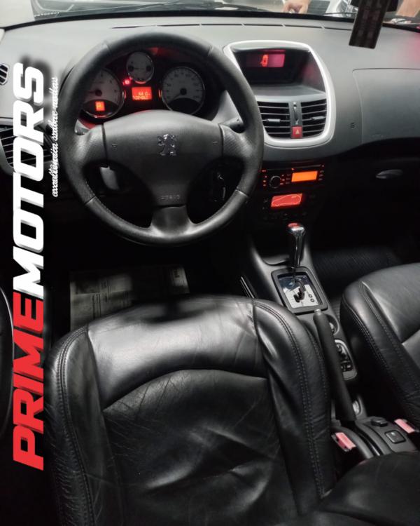 PEUGEOT 207 SEDAN PASSION 1.6 AUT  Ano 2013 - Image 3