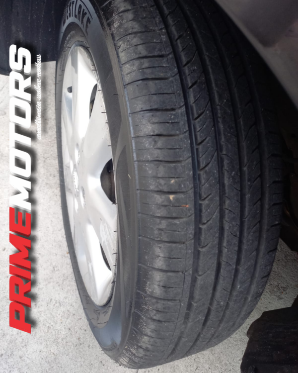 NISSAN MARCH 1.6 FLEX COMPLETO Ano 2014 - Image 8