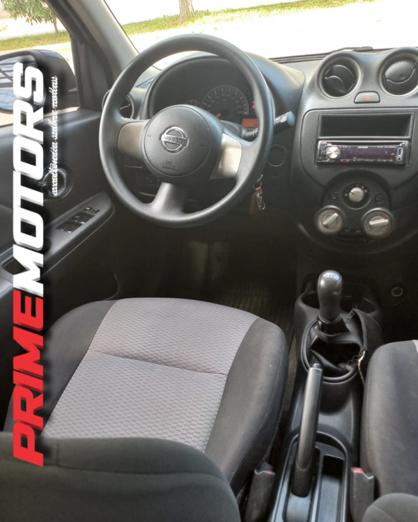 NISSAN MARCH 1.6 FLEX COMPLETO Ano 2014 - Image 4