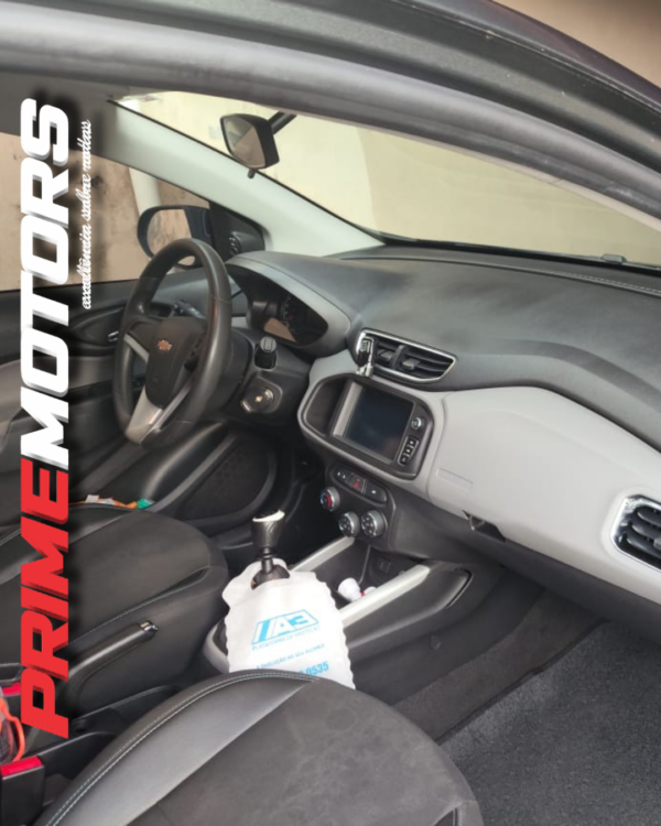ONIX 1.4 LT COMPLETO  Ano 2019 - Image 8
