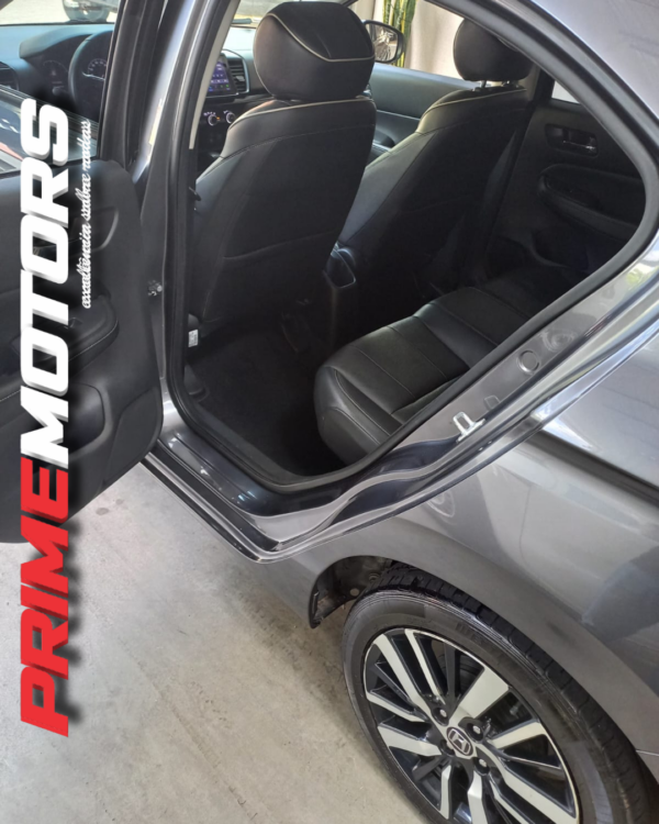 HONDA CITY HATCH EXL COMPLETO (NAVE!) Ano 2023 - Image 9