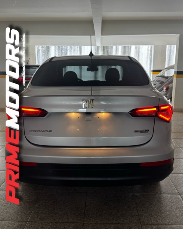 FIAT CRONOS PRECISION 1.3 AUT. CVT *Só 9mil km!  Ano 2025 - Image 2