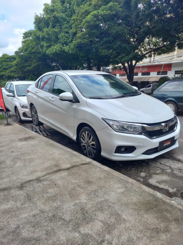 HONDA CITY 1.5 AUT. COMPLETO (NAVE!) Ano 2021 - Image 7