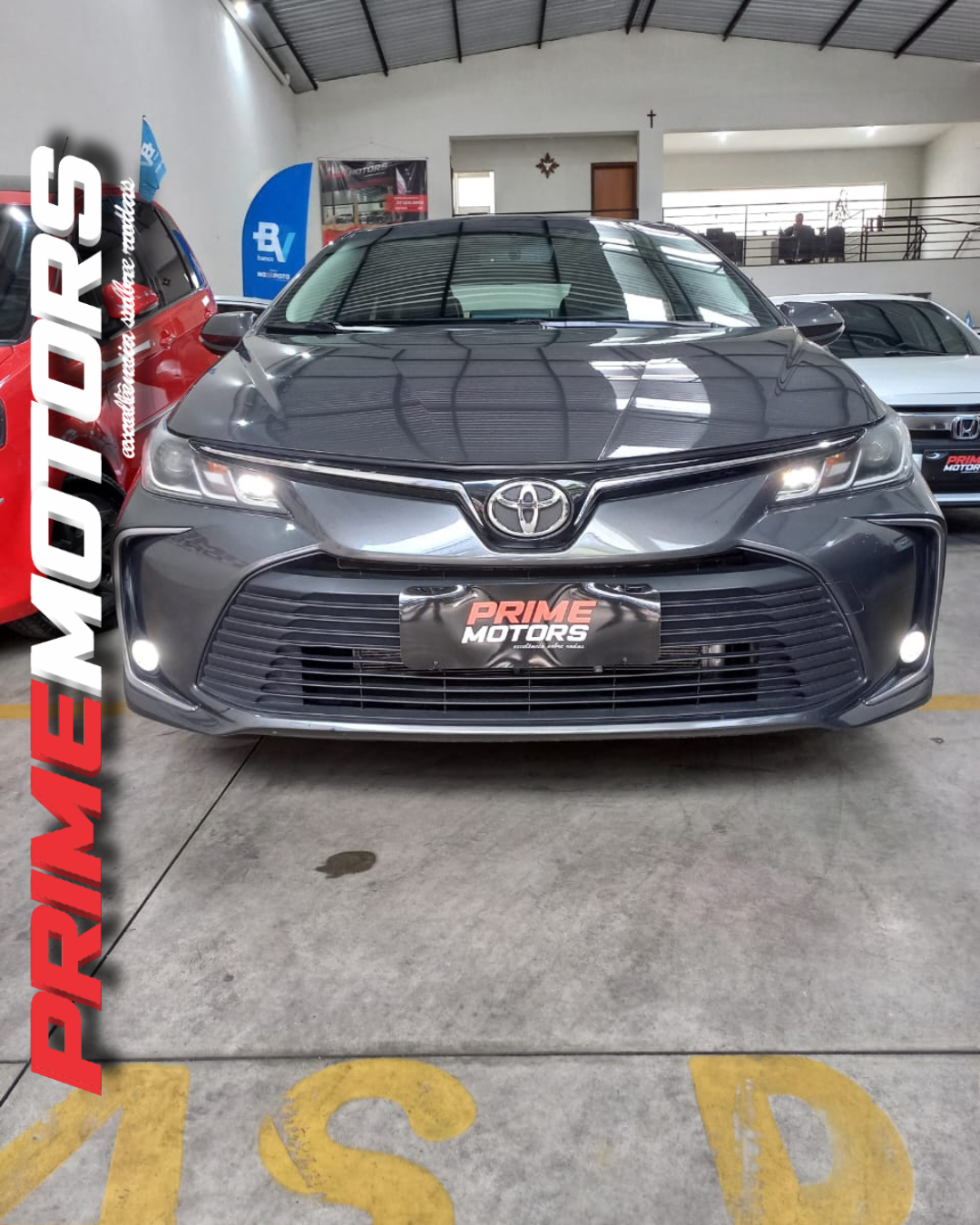 TOYOTA COROLLA XEI AUT. Nave! Ano 2022 - Image 2