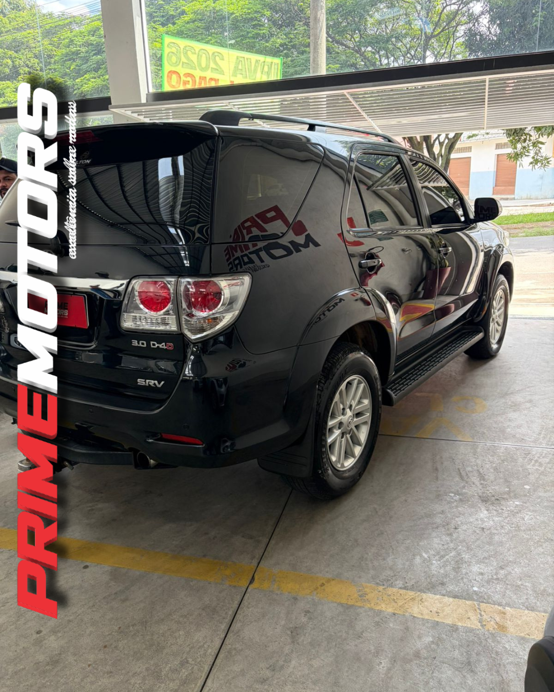 TOYOTA HILUX SW4 SRV 4x4 D-4D Ano 2013 - Image 11