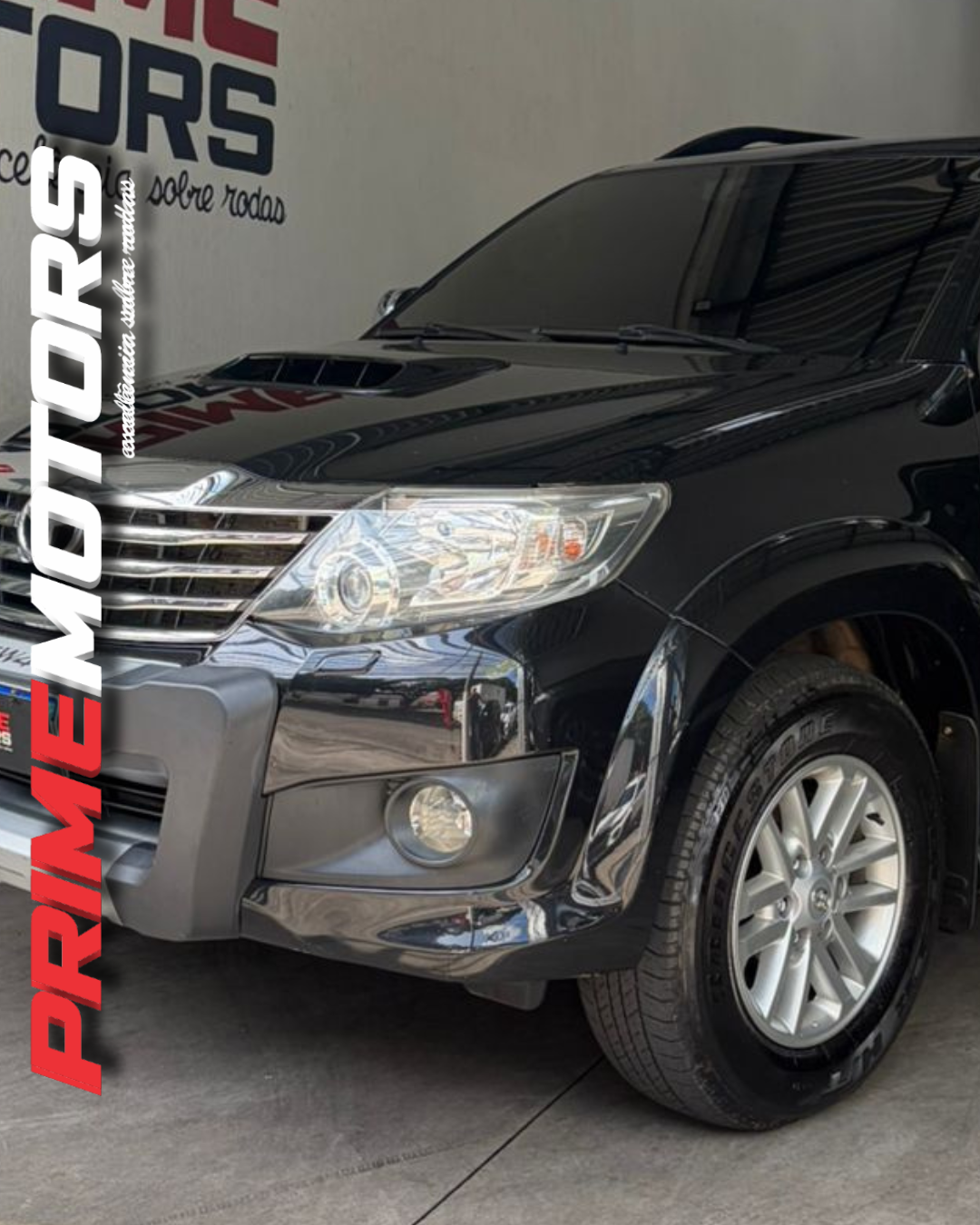 TOYOTA HILUX SW4 SRV 4x4 D-4D Ano 2013 - Image 3