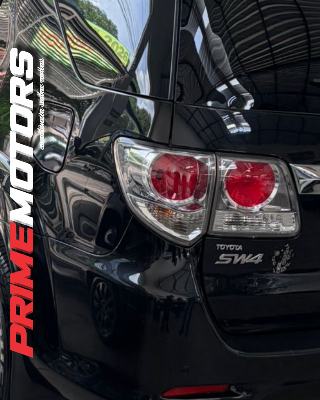 TOYOTA HILUX SW4 SRV 4x4 D-4D Ano 2013 - Image 7