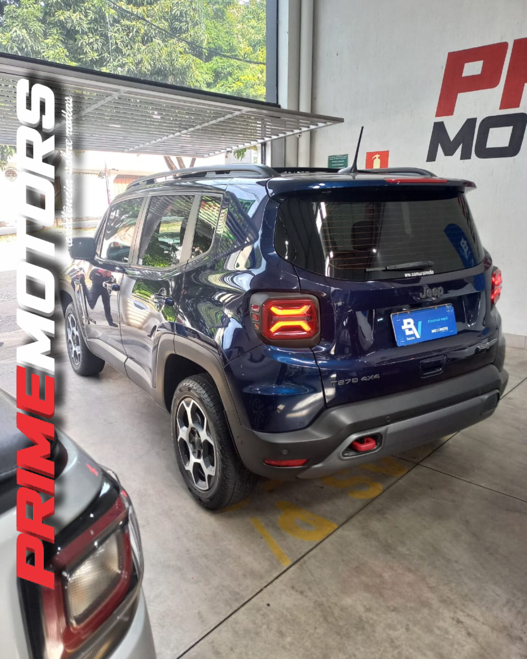 JEEP RENEGADE 4X4 TRAILHAWK T270 1.3 TURBO FLEX AUT. + TETO SOLAR e GARANTIA DE FÁBRICA Ano 2024 - Image 7