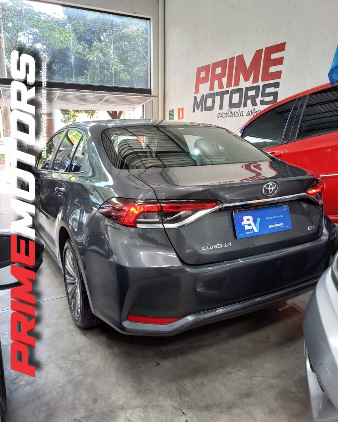 TOYOTA COROLLA XEI AUT. Nave! Ano 2022 - Image 9