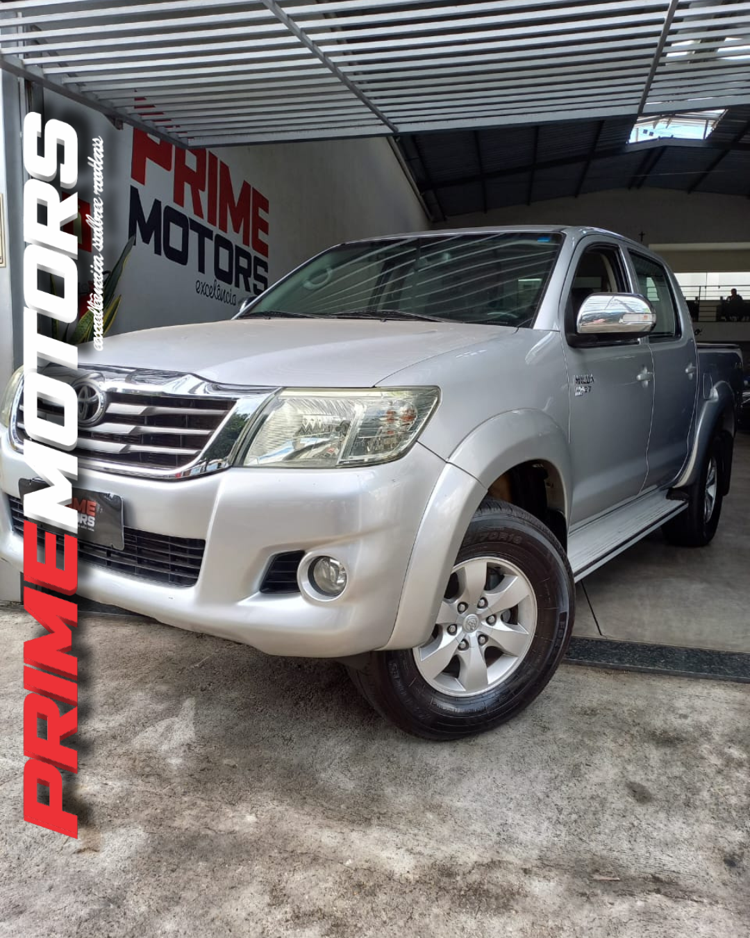 TOYOTA CD HILUX SRV 4x4 FLEX AUT. Ano 2015 - Image 2