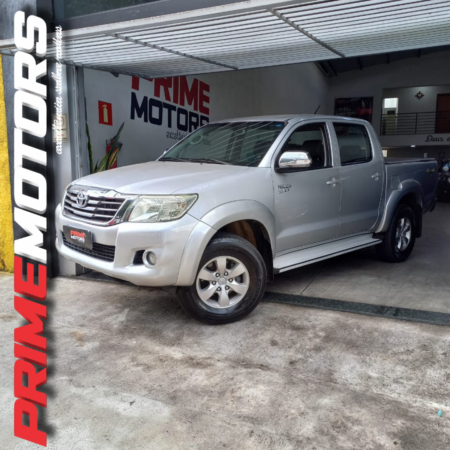 TOYOTA CD HILUX SRV 4x4 FLEX AUT. Ano 2015