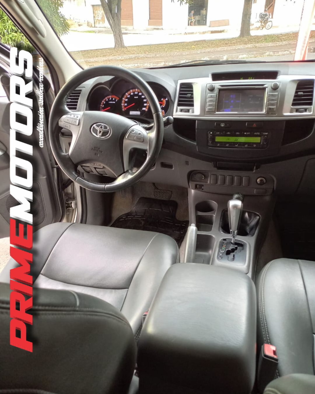 TOYOTA CD HILUX SRV 4x4 FLEX AUT. Ano 2015 - Image 8