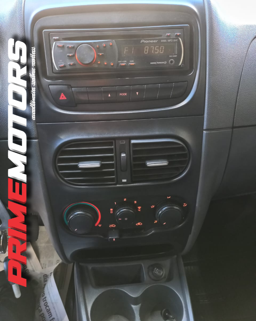 FIAT STRADA CD WORKING 1.4 Completa Ano 2013 - Image 8
