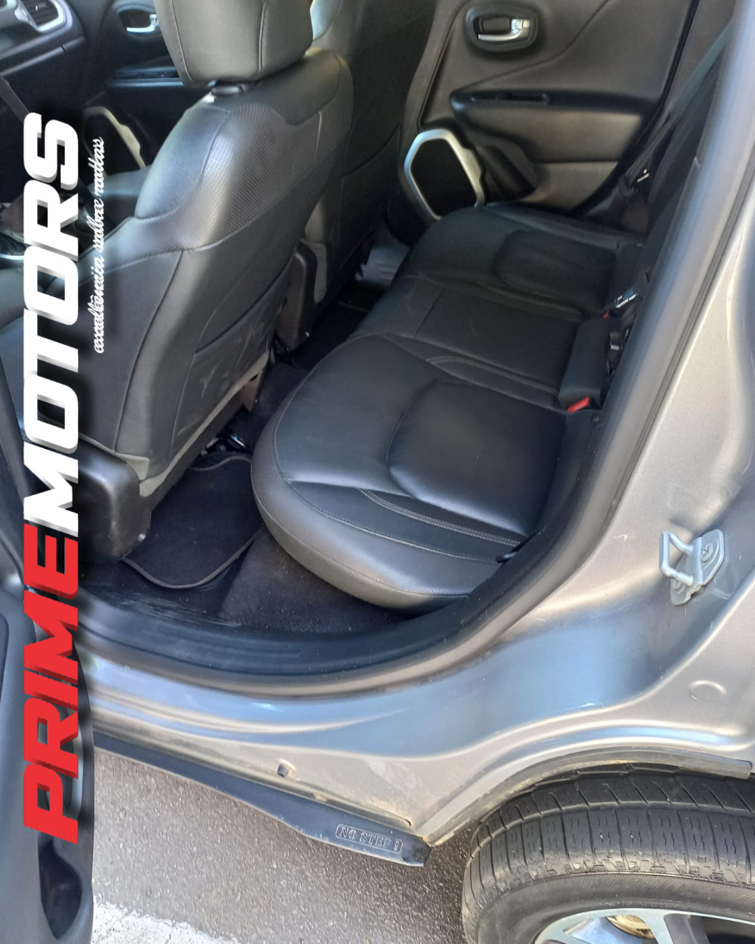 JEEP RENEGADE LONGITUDE AUT. Ano 2019 - Image 8