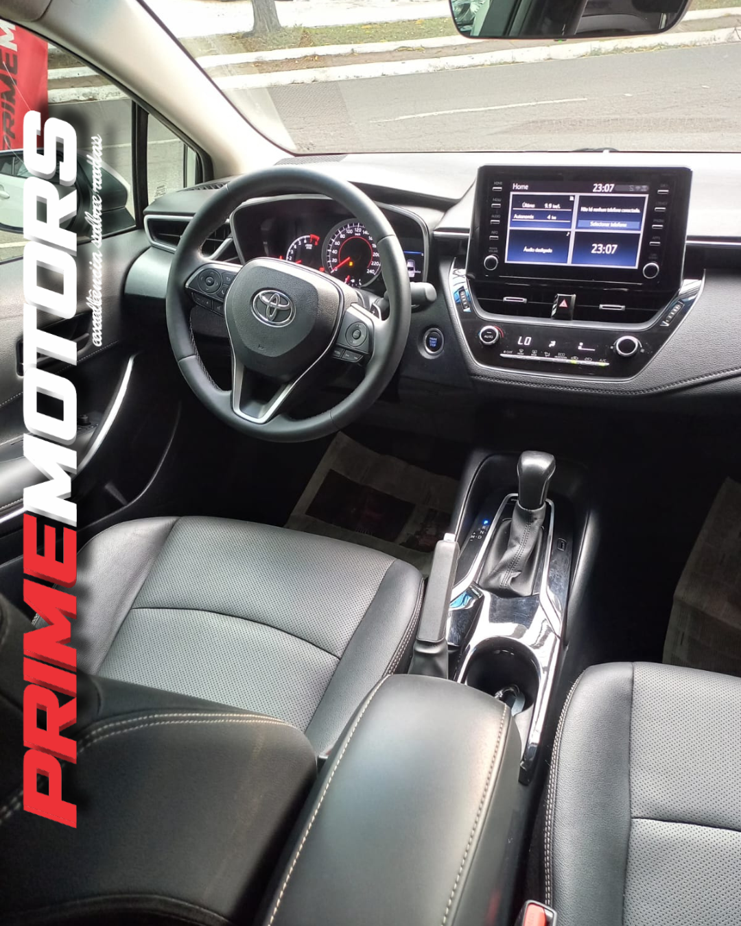 TOYOTA COROLLA XEI AUT. Nave! Ano 2021 - Image 9