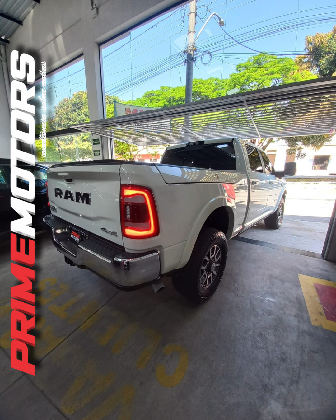 RAM 3500 LOGHORN LIMITED 6.7 CD TURBO DIESEL Ano 2023 - Image 6